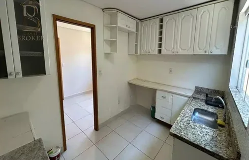 Casa em Nucleo Habitacional Doutor Aniz Badra, Marília