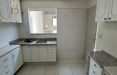 Casa em Nucleo Habitacional Doutor Aniz Badra, Marília
