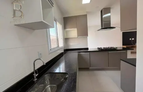 Casa em Parque das Esmeraldas, Marília