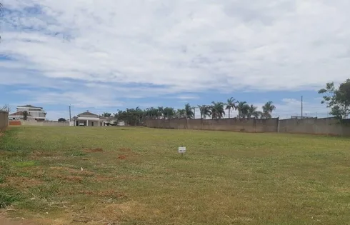 Terreno em Sítios de Recreio Santa Gertrudes, Marília