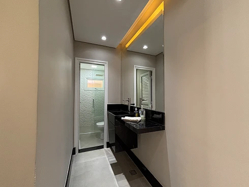 Thumbnail 38