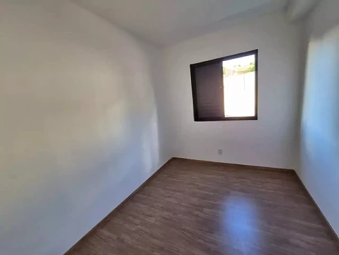 Apartamento em Jardim Cristo Rei, Marília