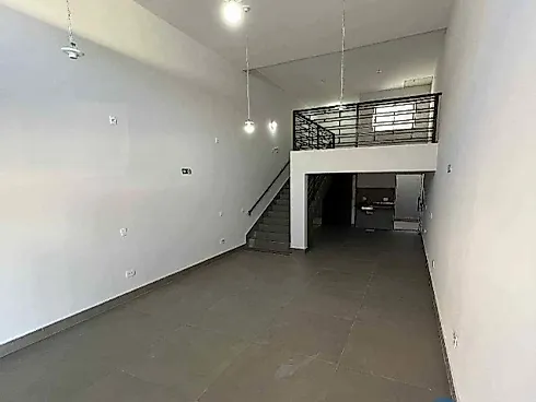Escritório/sala em Bassan, Marília