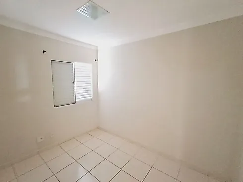 Apartamento em Antenor Barion, Marília