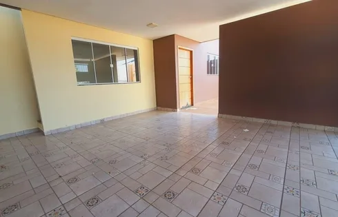 Casa 3 Quartos com 1 Suíte e 250m² - Jardim Esplanada