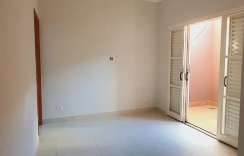 Casa em Jardim Esplanada, Marília
