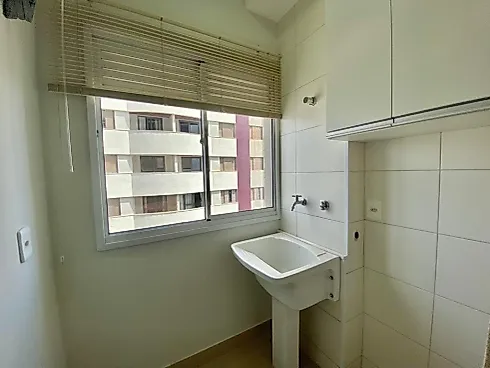 Apartamento em Senador Salgado Filho, Marília