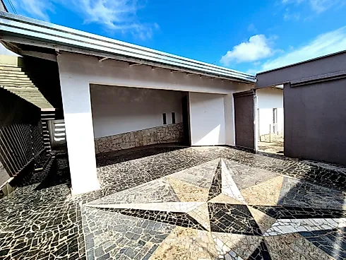 Casa 3 Quartos com 1 Suíte - Jardim Aeroporto