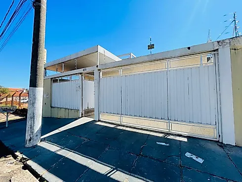 Casa 3 Quartos com 1 Suíte - Pólon