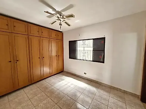 Casa 3 Quartos com 1 Suíte e 157m² - Marília