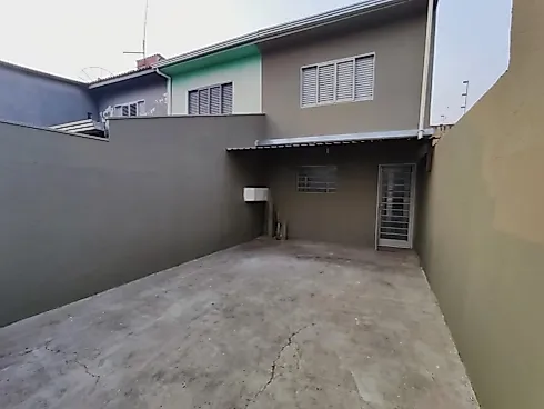 Casa 2 Quartos 85m² - Jardim Guarujá