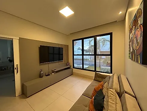 Casa 3 Quartos no Esmeralda Residence 2 - Jardim Esmeralda