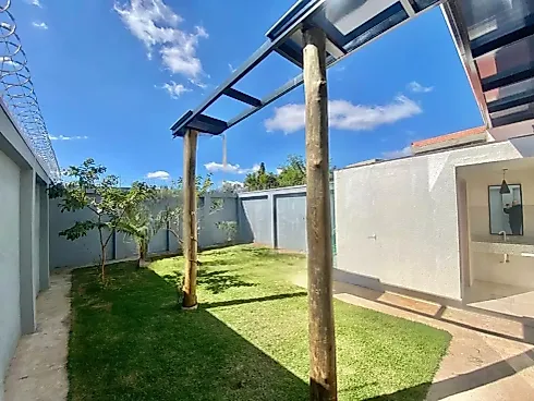 Casa em Jardim Acapulco, Marília