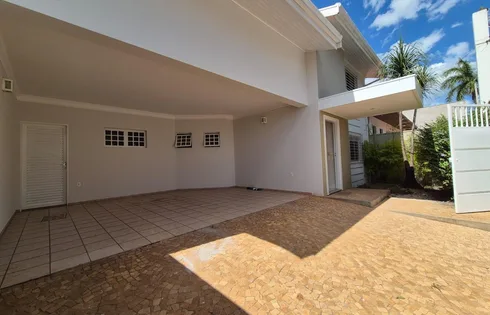 Casa em Parque das Esmeraldas, Marília