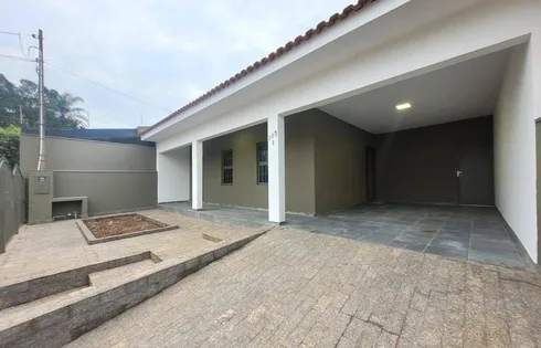 Casa em Jardim Parati, Marília