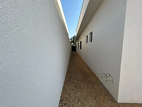 Thumbnail 28
