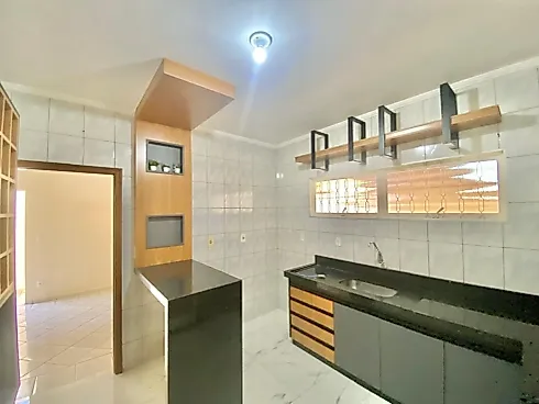 Casa 2 Quartos com Churrasqueira - Jardim Bandeirantes - Casa em Jardim Bandeirantes, Marília - Foto 4