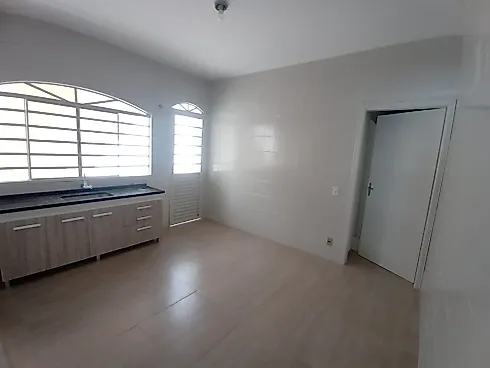 Casa 2 Quartos com 1 Suíte - Jardim Itaipu - Foto 3