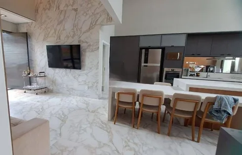 Casa em Jardim Tangará, Marília