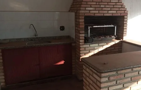 Casa em Banzato, Marília
