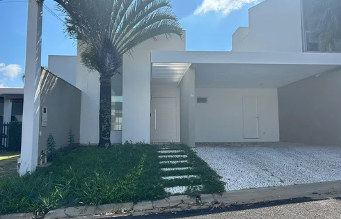 Casa em Villa Flora, Marília