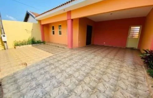Casa 3 Quartos com 1 Suíte e 210m² - Jardim Esplanada