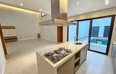 Casa em Esmeralda Residence II, Marília