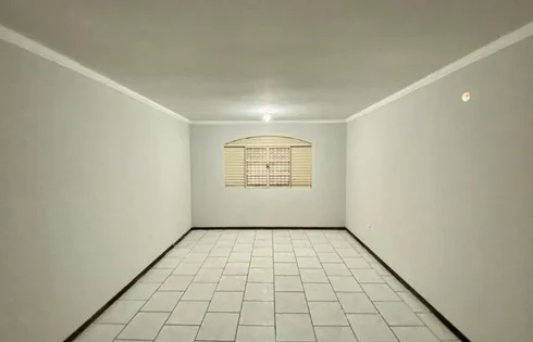 Casa em Jardim Monte Castelo, Marília