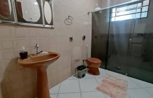 Casa em Jardim Acapulco, Marília