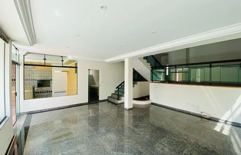 Casa em Parque das Esmeraldas, Marília