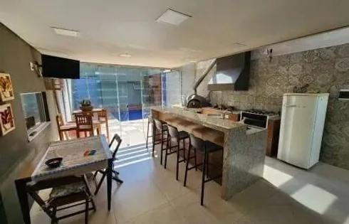 Casa em Parque das Esmeraldas, Marília