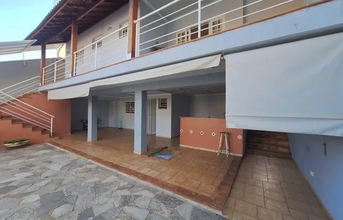 Casa em Parque das Esmeraldas, Marília