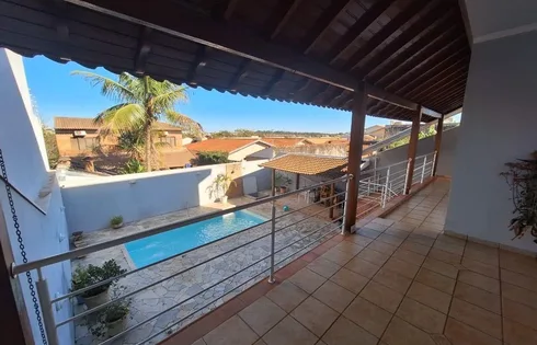 Casa em Parque das Esmeraldas, Marília