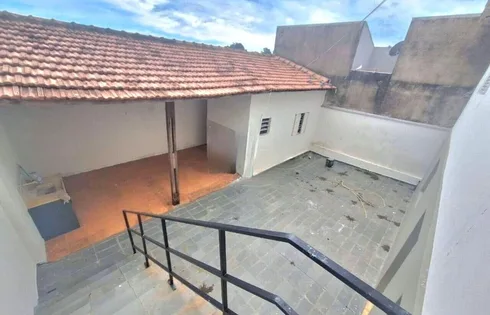 Casa em Núcleo Habitacional Costa e Silva, Marília