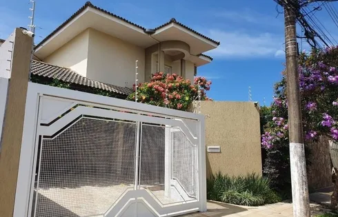 Casa em Parque das Esmeraldas, Marília