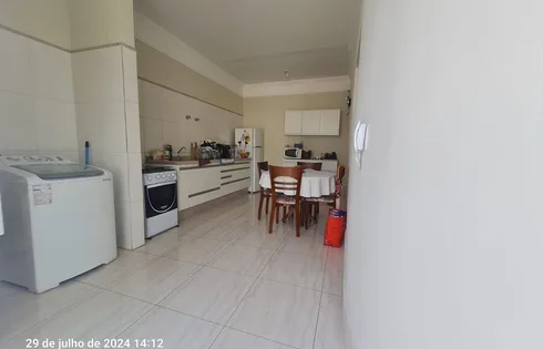 Casa em Somenzari, Marília