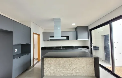 Casa em Esmeralda Residence II, Marília