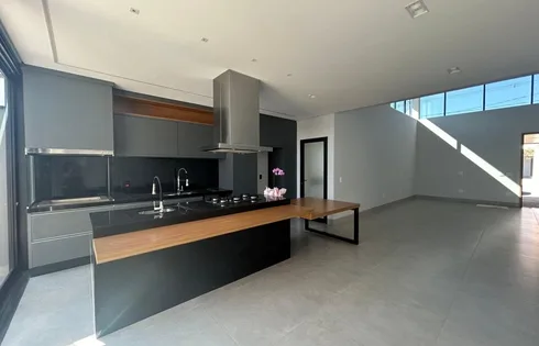 Casa em Esmeralda Residence II, Marília