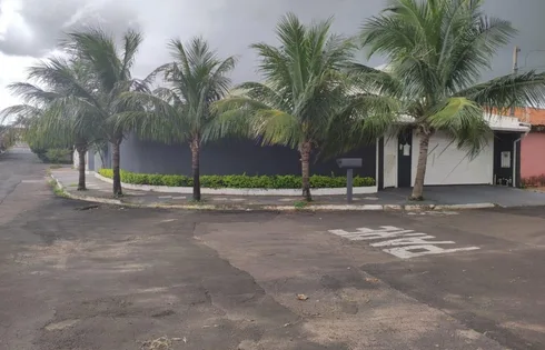 Casa 4 Quartos com 2 Suítes e 428m² - Jardim Damasco Ii