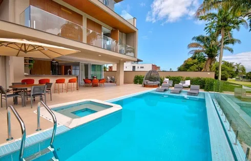 Casa em Riviera de São Lourenço, Bertioga
