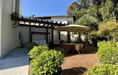 Casa em Riviera, Bertioga