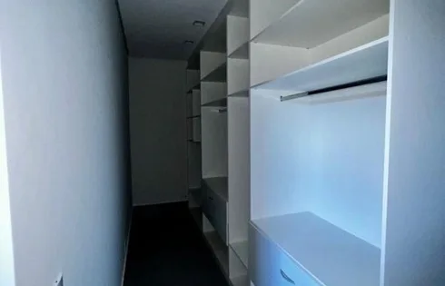 Thumbnail 23