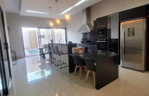 Casa em Residencial Villa Flora Aquarius, Marília