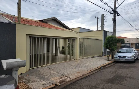 Casa em Jardim Maria Izabel, Marília
