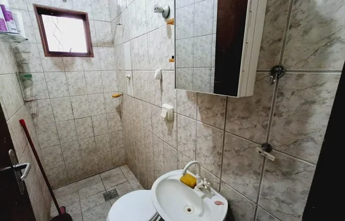 Casa em Núcleo Habitacional Presidente Jânio da Silva Quad, Marília