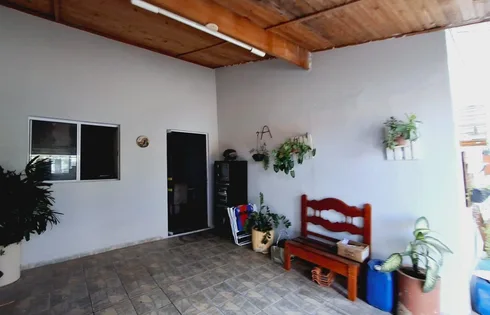 Casa em Núcleo Habitacional Presidente Jânio da Silva Quad, Marília