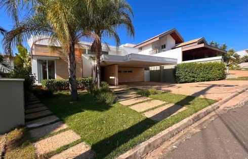 Casa em Parque das Esmeraldas, Marília
