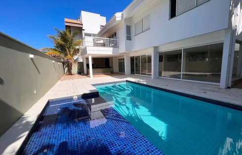 Casa em Parque das Esmeraldas, Marília