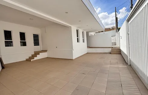 Casa em Santa Tereza, Marília