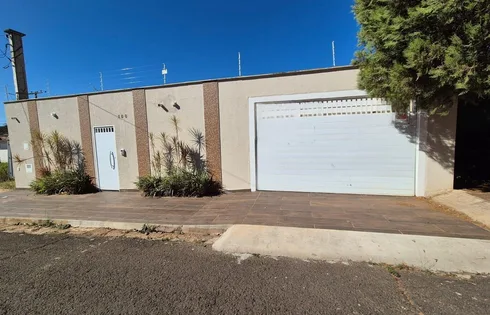 Casa 3 Quartos com 3 Suítes e 340m² - Jardim Marajá